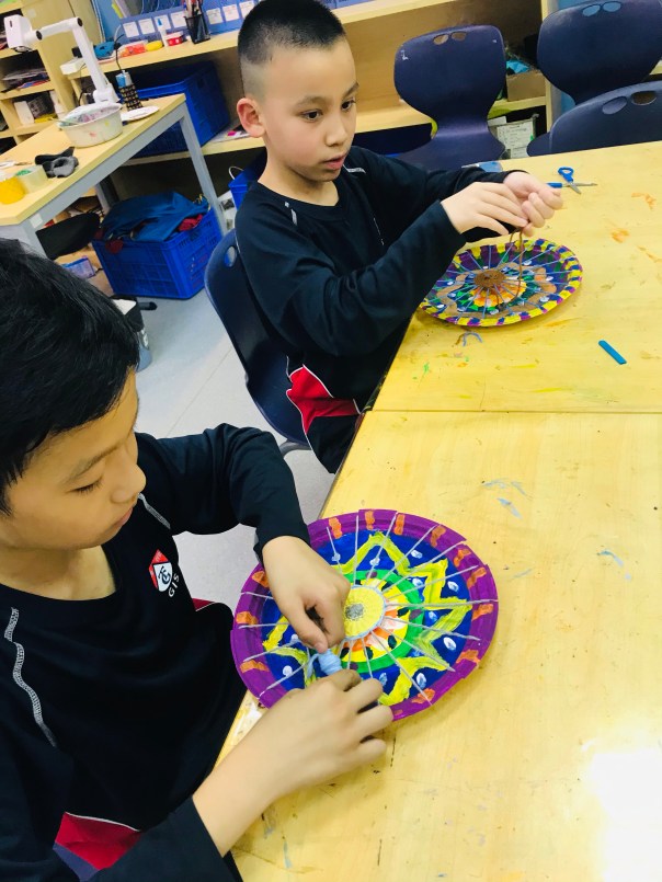 4th Grade Lessons | Amazing Art Teacher